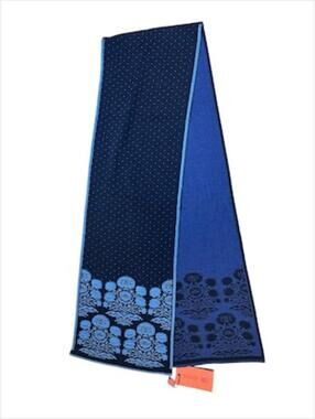 Oleana Scarf